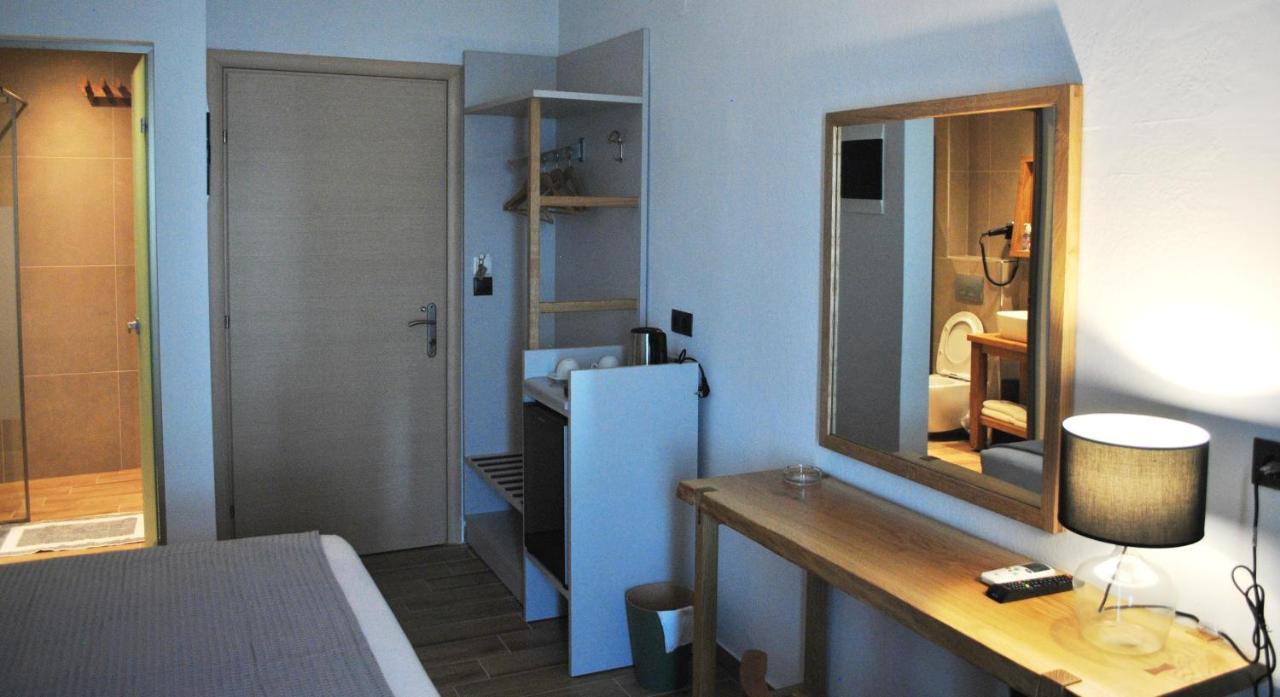 Appartamento Eleni'S Sea View Adults Only Pefkochori Esterno foto
