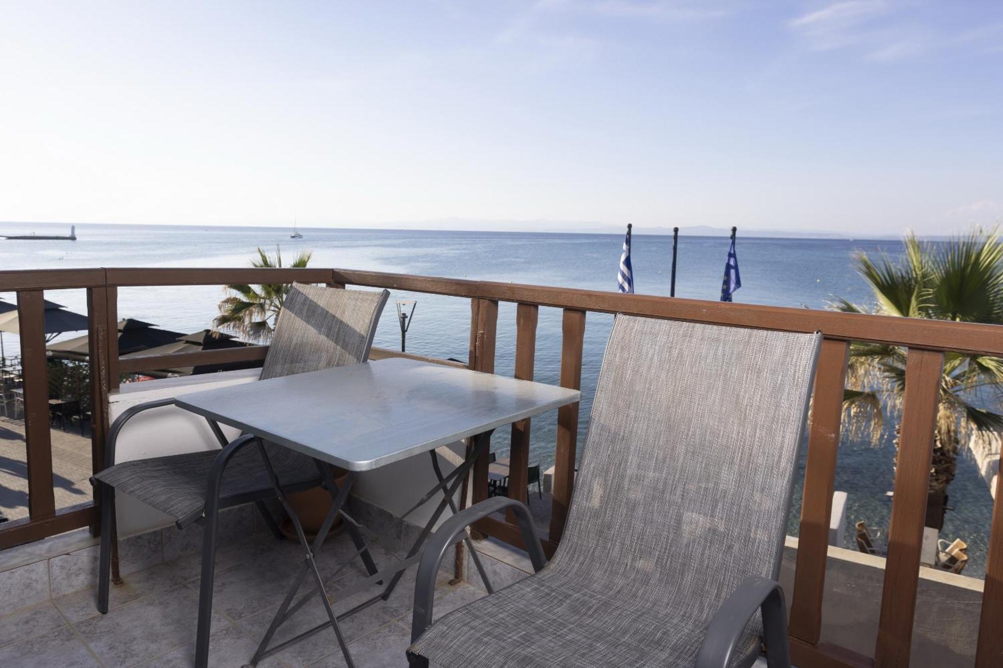 Appartamento Eleni'S Sea View Adults Only Pefkochori Esterno foto